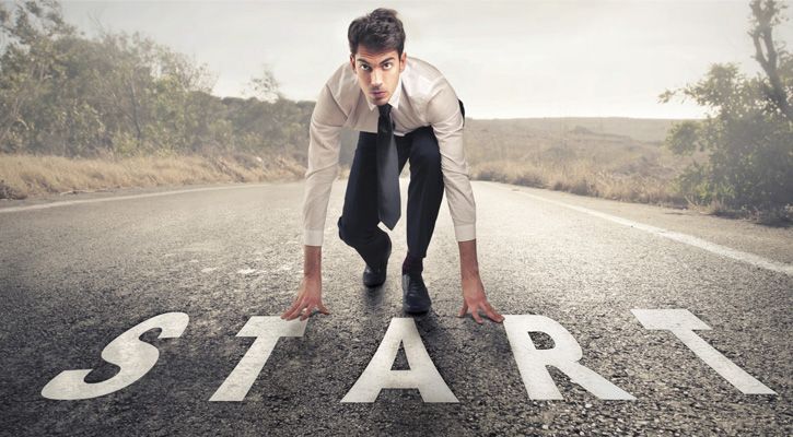 customer-happy-with-mobile-starting-the-journey